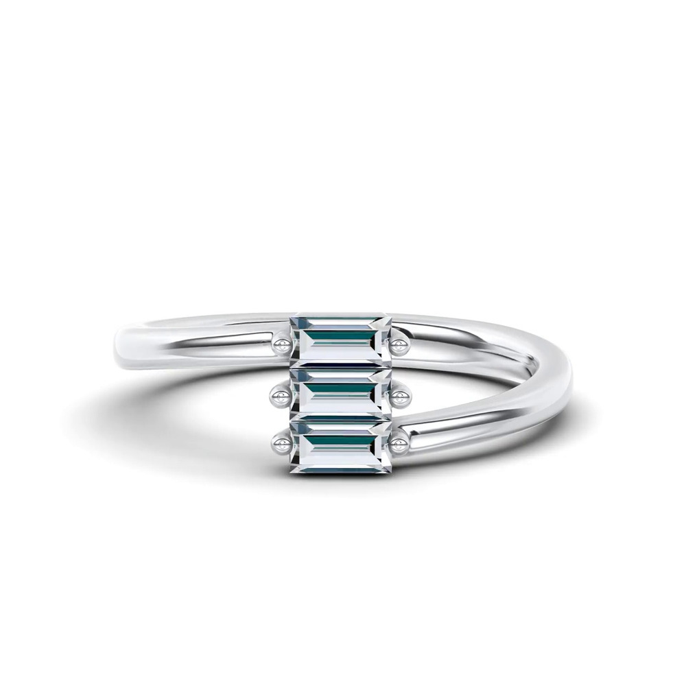 360 degree view of Staccato Baguette Lab Diamond Band by Christian Siriano
